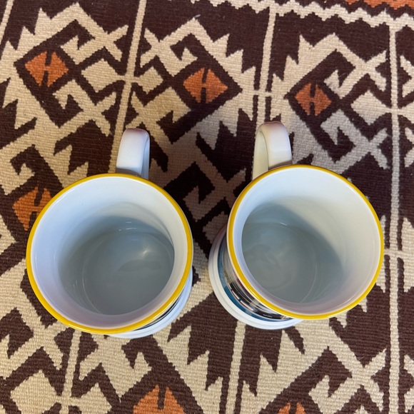 Warner Brothers The Polar Express Set of 2 Christmas 3D Coffee Cocoa Mugs Cups - Picture 6 of 8